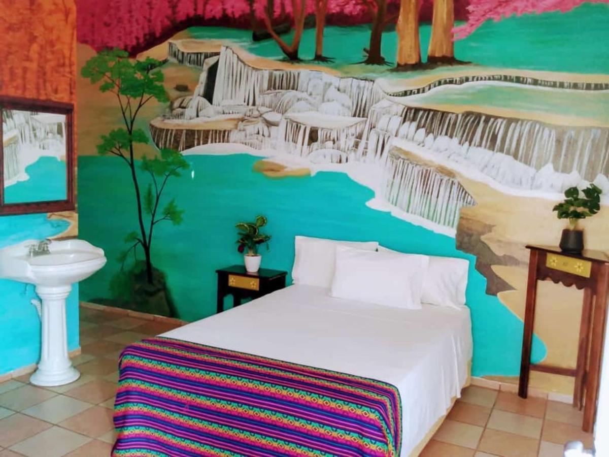Hotel Esmeralda Тампико Экстерьер фото