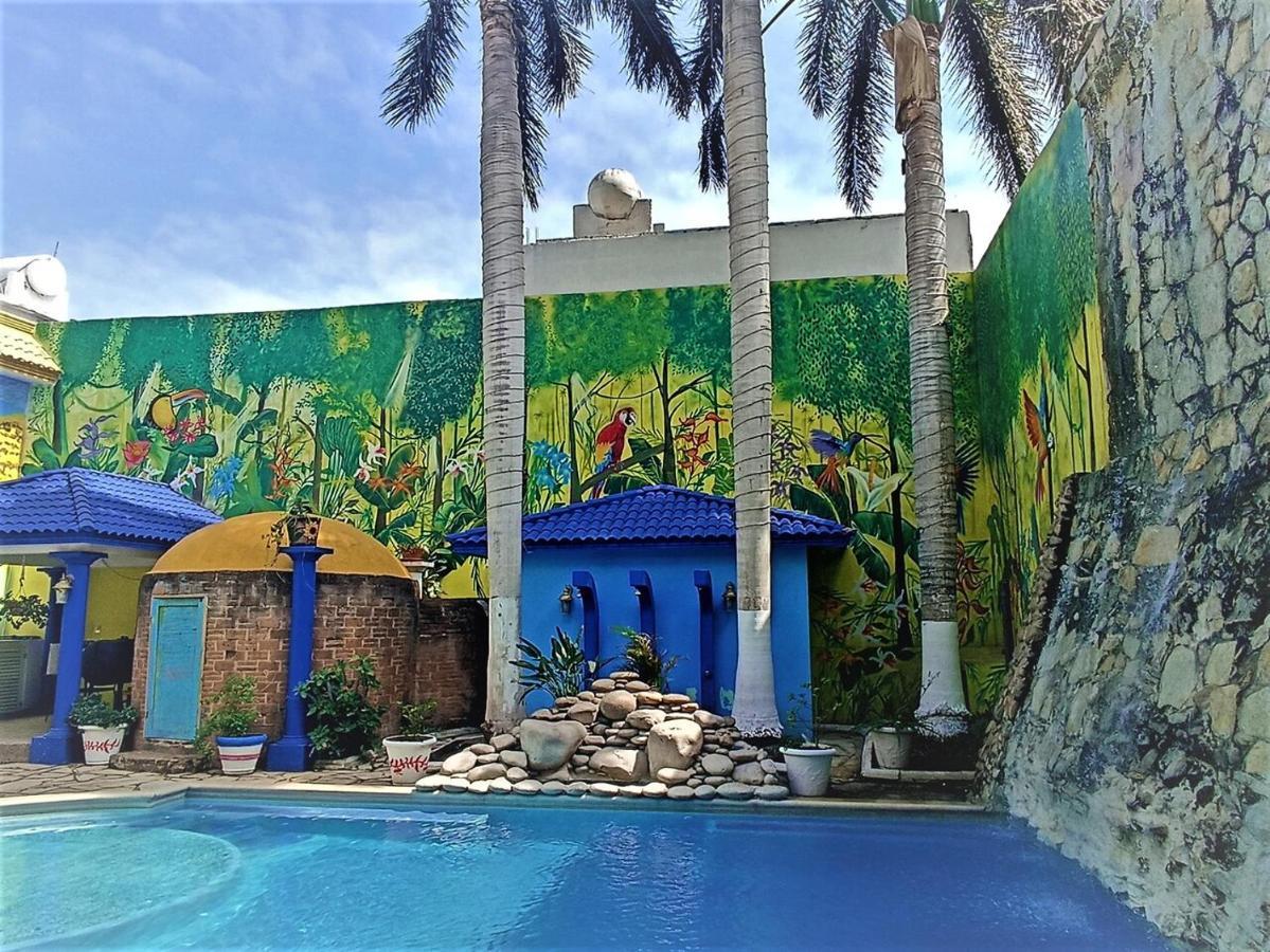 Hotel Esmeralda Тампико Экстерьер фото